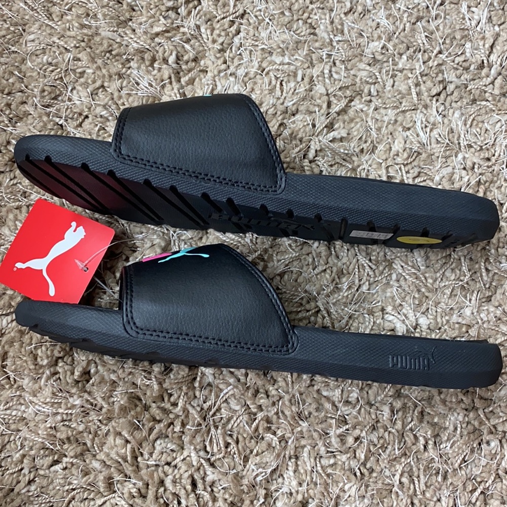 Women’s Cool Cat Puma Slides - Picture 6 of 7